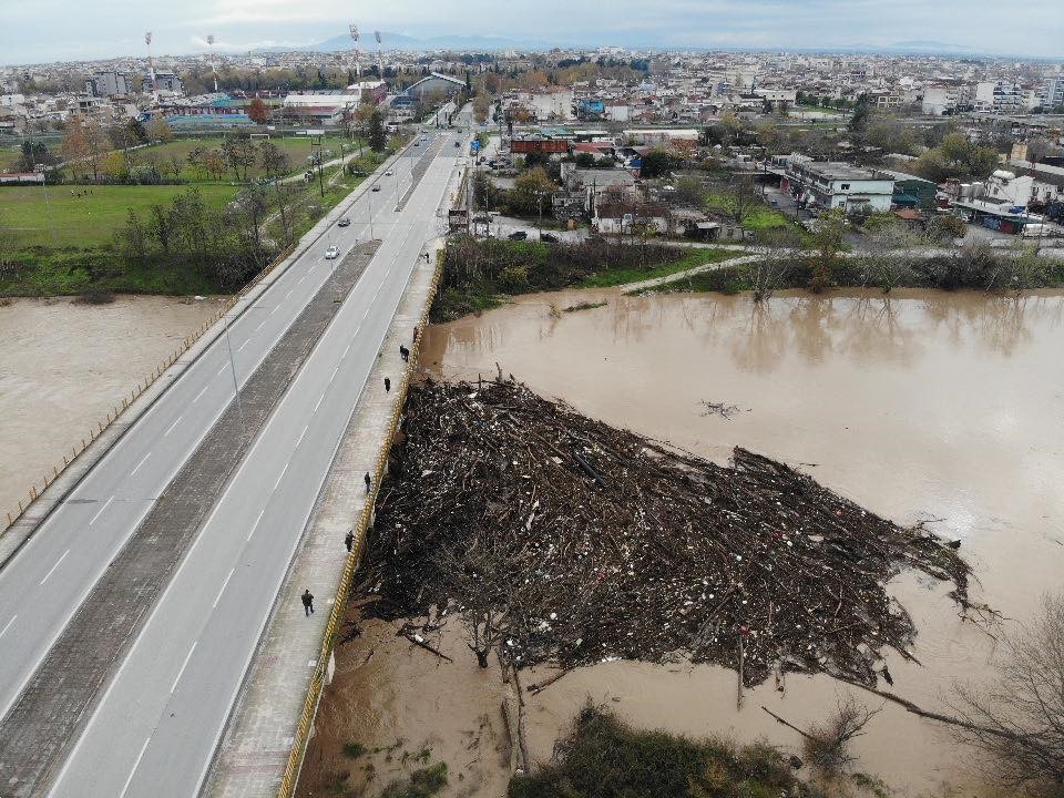 Eισαγγελική έρευνα για τη γέφυρα Αλκαζάρ 